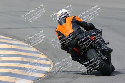 media/Mar-13-2022-SoCal Trackdays (Sun) [[112cf61d7e]]/Turn 10 Backside (105pm)/